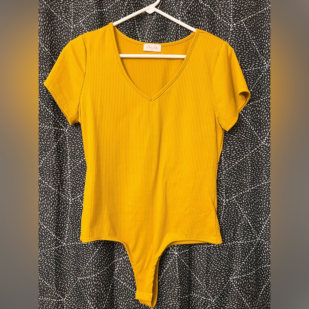 Pink Lily Mustard V-Neck Bodysuit size Medium *NEW W/O TAGS*